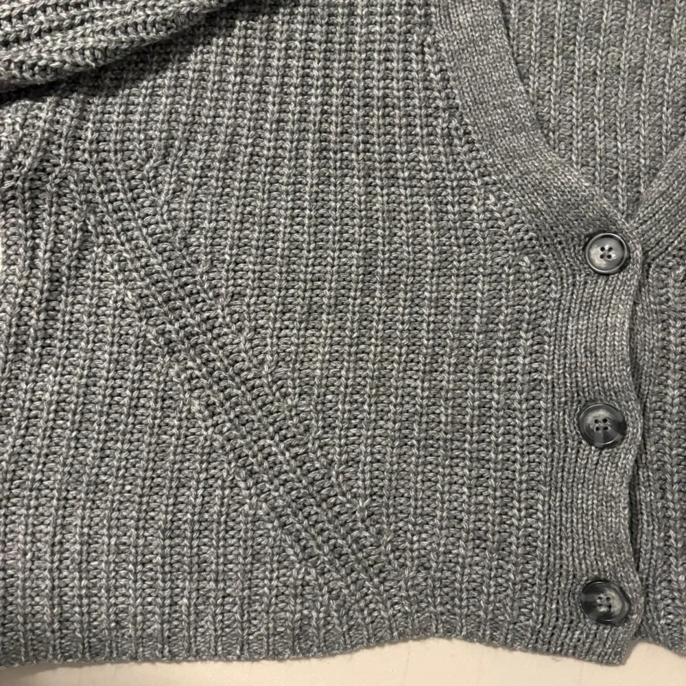 ANA Petite Grey Cropped Cardigan Sweater Ribbed Knit V-Neck Button Front PS